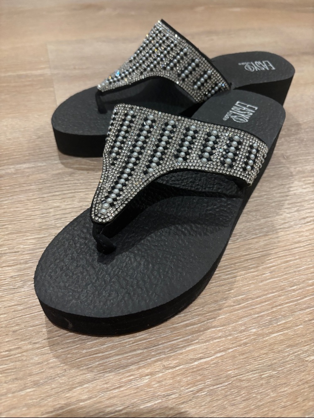 Women’s Black Sandals 9. Embellished Wedge Thong Sandal Wedges. Rhinestone.